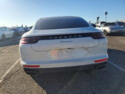 
										2017 Porsche Panamera full									