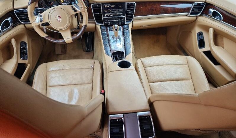 
								2013 Porsche Panamera full									