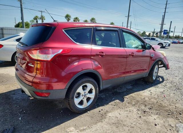 
								2014 Ford Escape se full									