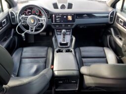 
										2021 Porsche Cayenne full									