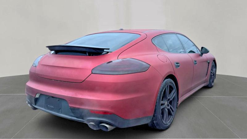 2015 Porsche Panamera