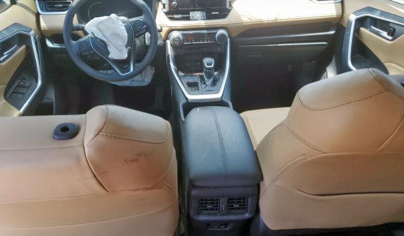 
								2023 Toyota Rav4 full									