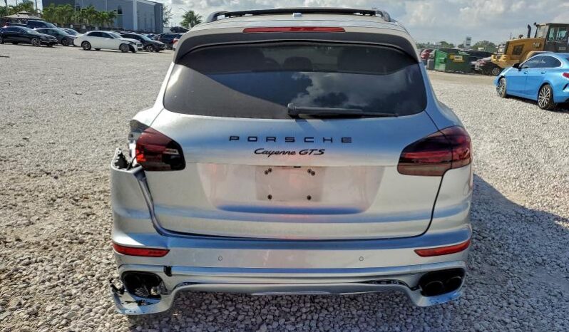 
								2017 Porsche Cayenne full									