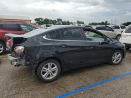 
										2017 Chevrolet Cruze full									