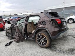 
										2017 Mercedes-benz Gla-class full									