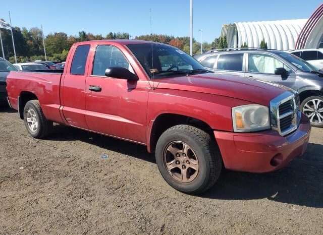 
								2007 Dodge Dakota full									