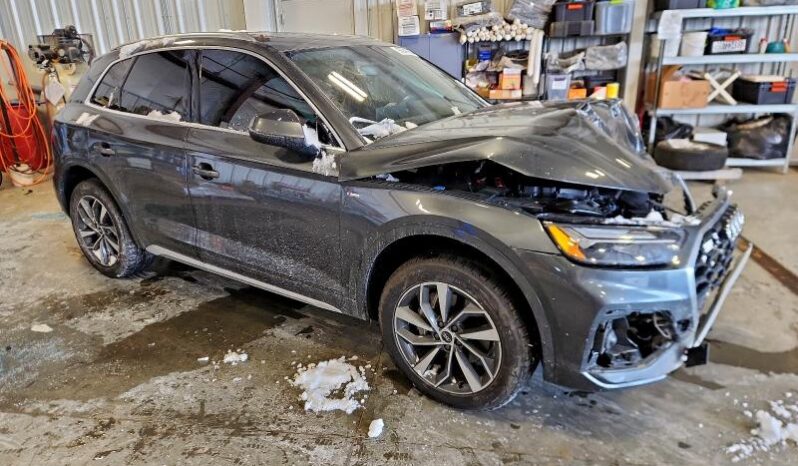 
								2022 Audi Q5 full									