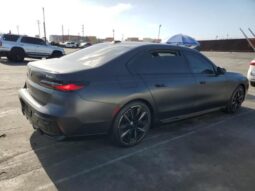 
										2025 BMW 7 series full									