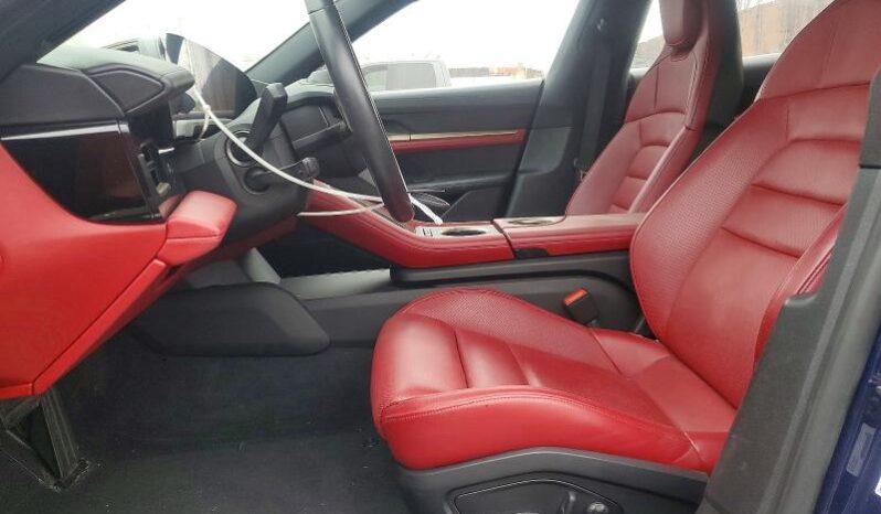 
								2022 Porsche Taycan full									