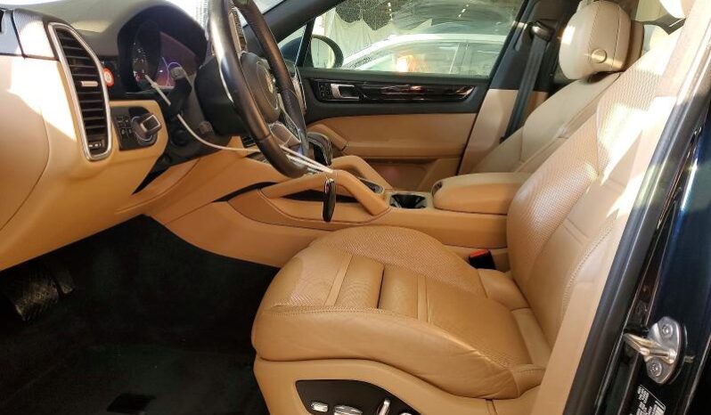 
								2021 Porsche Cayenne full									