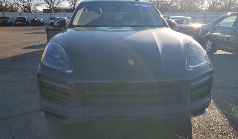 
								2021 Porsche Cayenne full									