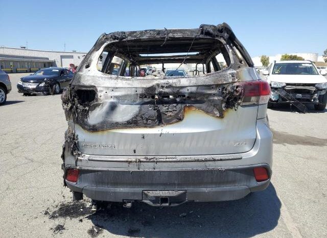 
								2019 Toyota Highlander full									