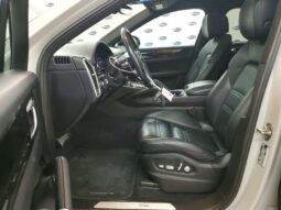 
										2020 Porsche Cayenne full									