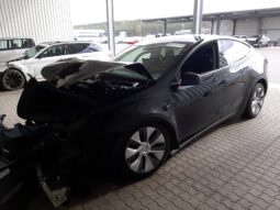 
										2022 Tesla Model y full									