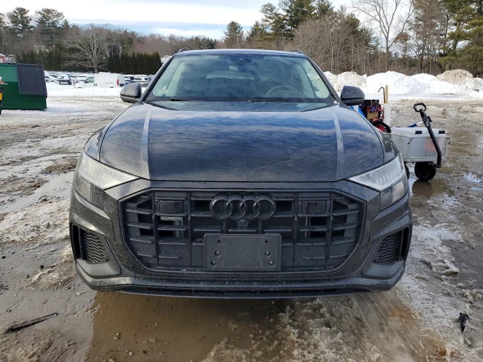 2023 Audi Q8