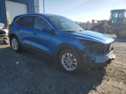 
										2020 Ford Escape se full									