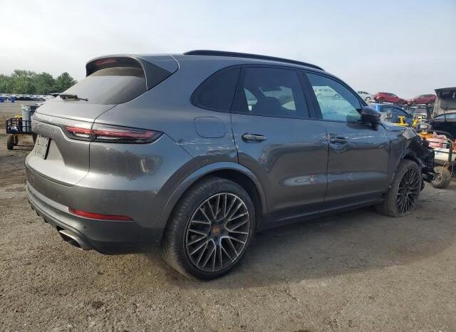 
								2019 Porsche Cayenne full									