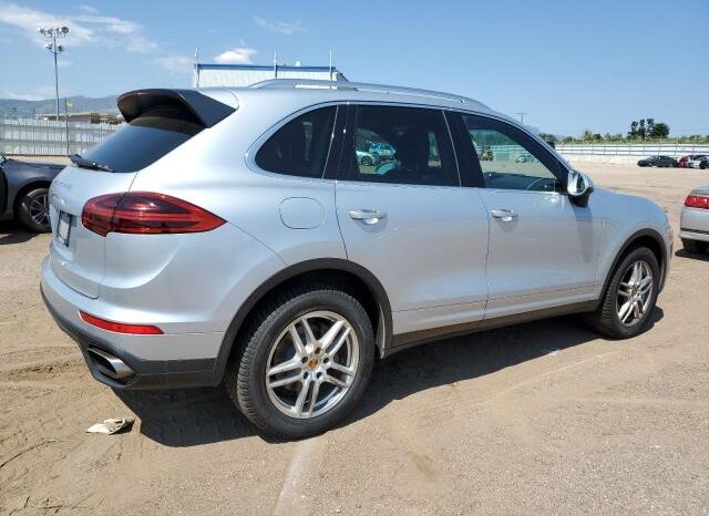 
								2016 Porsche Cayenne full									