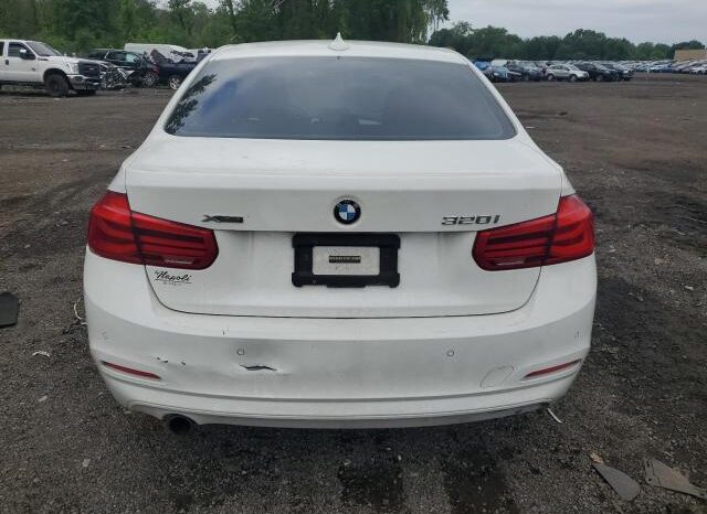 
								2017 BMW 3 series full									
