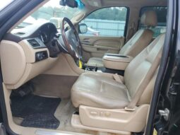
										2012 Cadillac Escalade full									