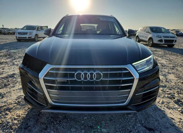 
								2020 Audi Q5 full									