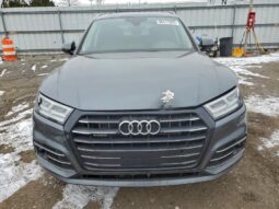 
										2020 Audi Q5 full									
