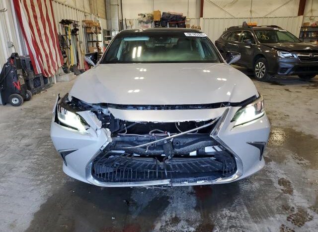 
								2019 Lexus Es 350 full									
