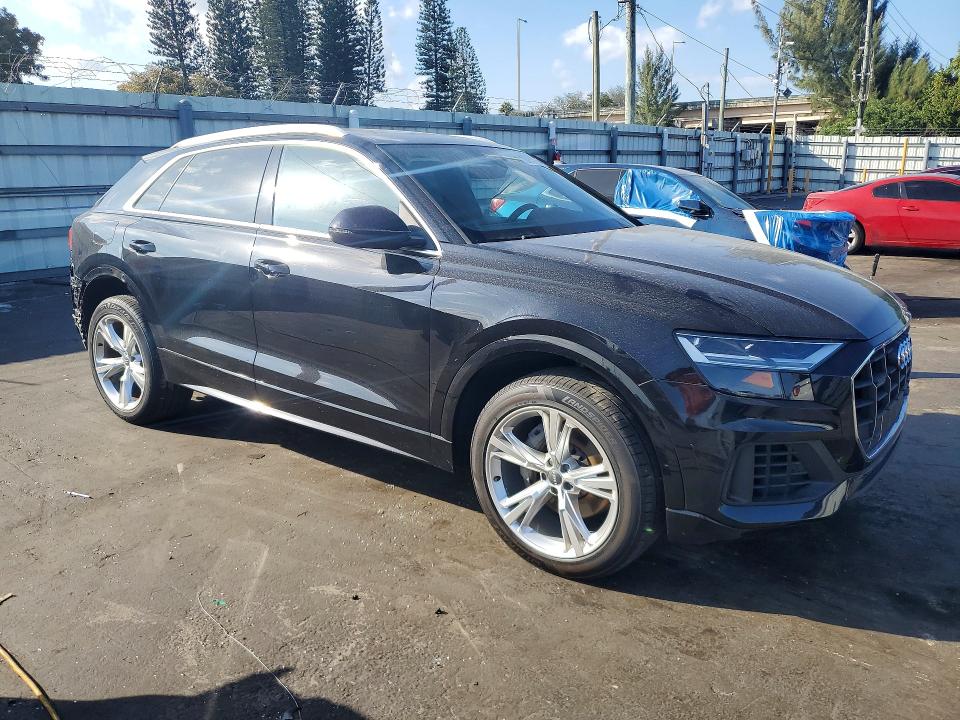 2019 Audi Q8