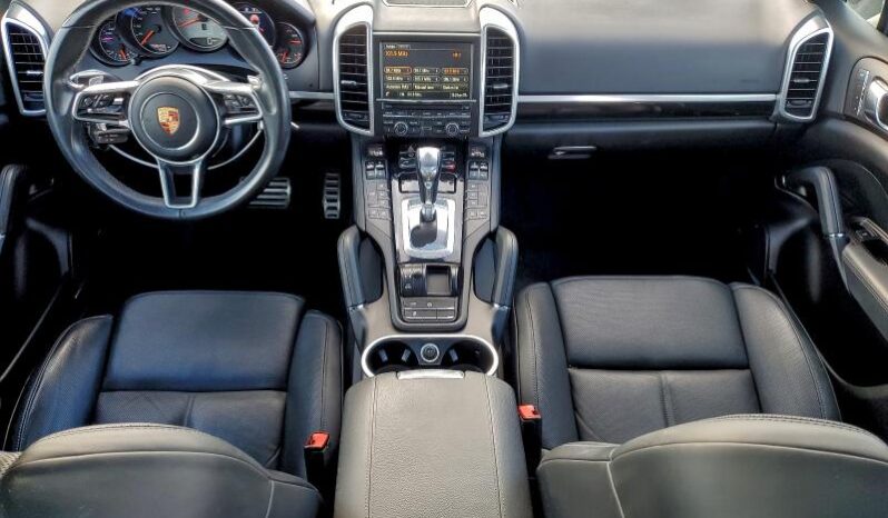 
								2015 Porsche Cayenne full									