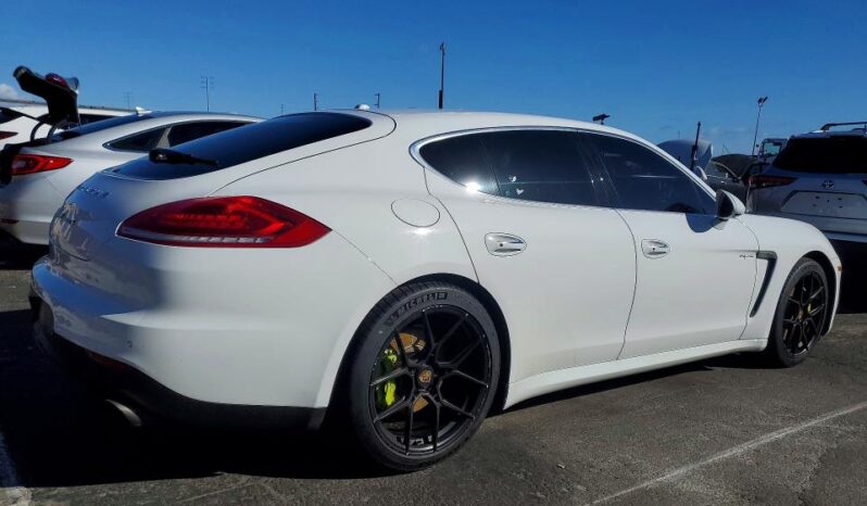 
								2015 Porsche Panamera full									