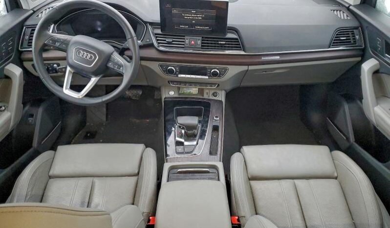 
								2023 Audi Q5 full									