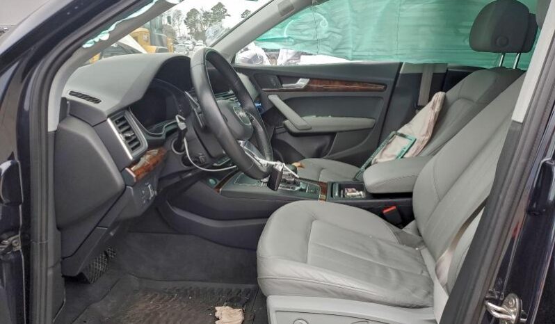 
								2018 Audi Q5 full									
