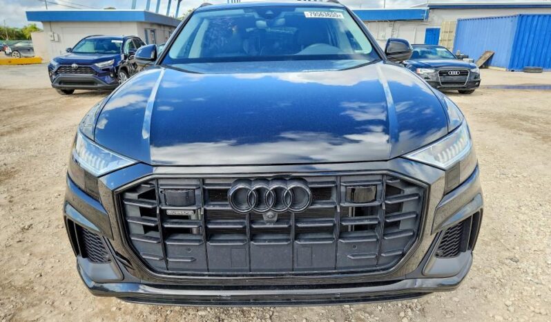 
								2023 Audi Q8 full									