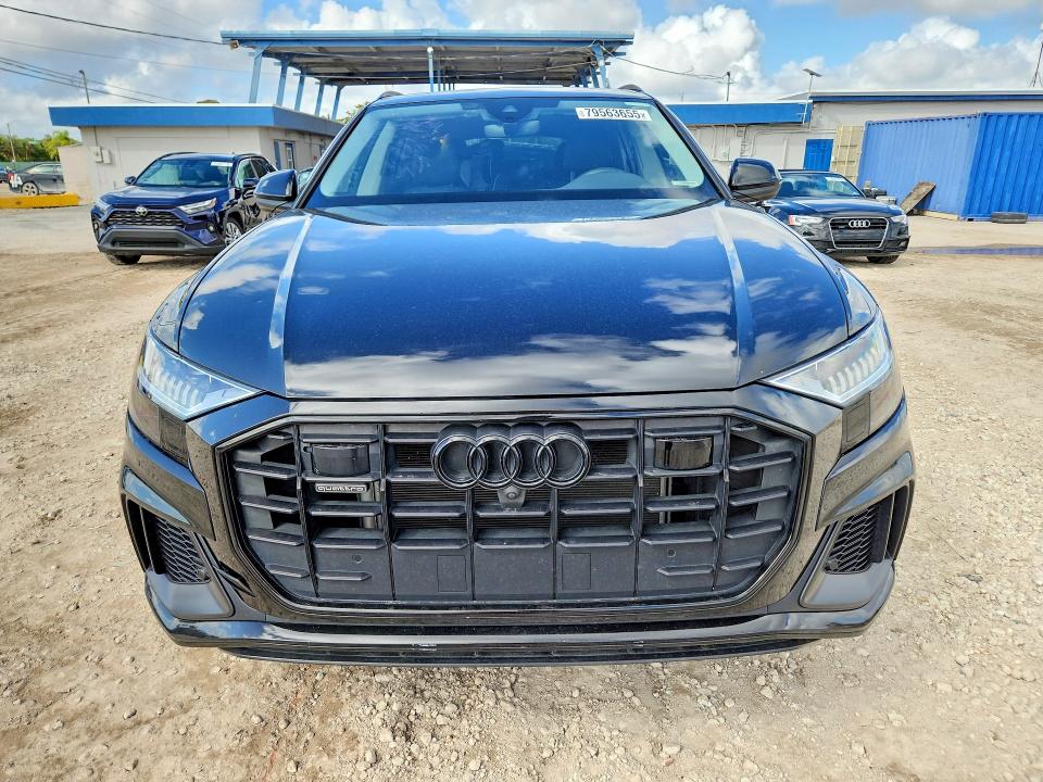 2023 Audi Q8