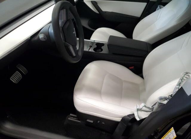 
								2022 Tesla Model y full									
