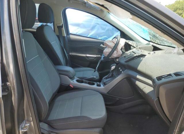 
								2014 Ford Escape se full									