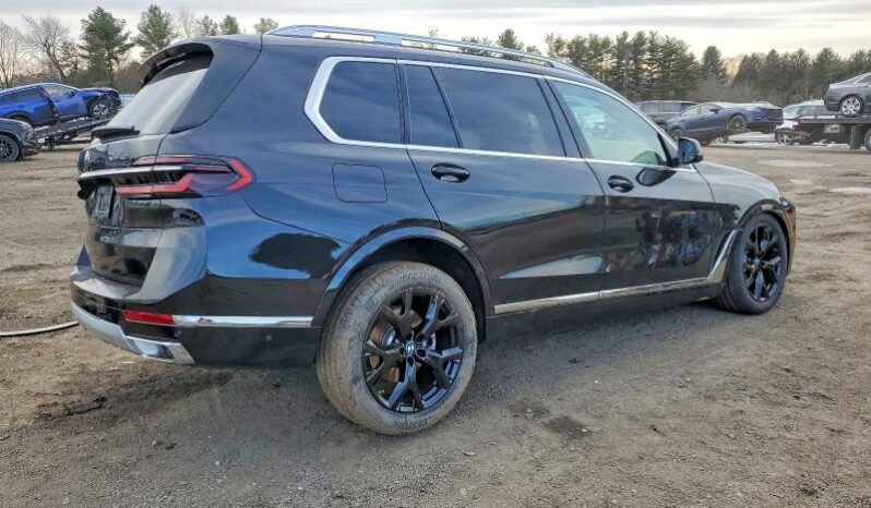 
								2026 BMW X7 full									