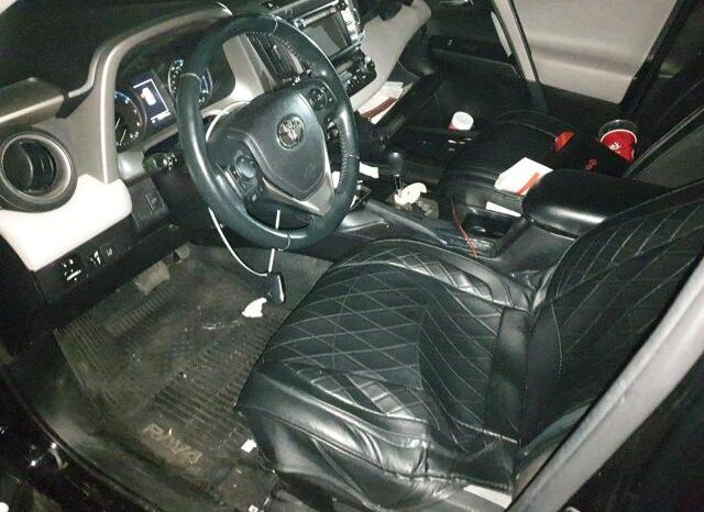 
								2018 Toyota Rav4 full									