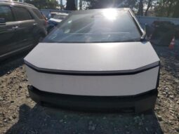 
										2024 Tesla Cybertruck full									