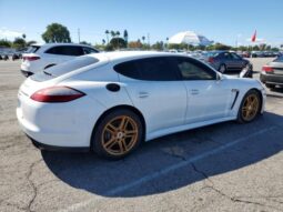 
										2013 Porsche Panamera full									