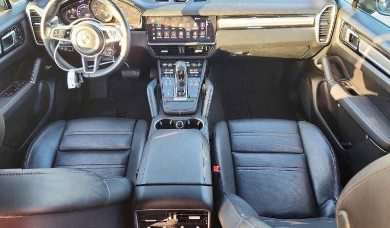 
								2023 Porsche Cayenne full									