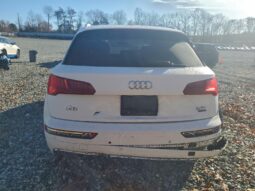 
										2018 Audi Q5 full									