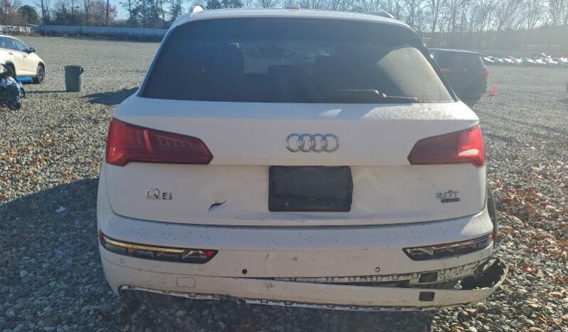 
								2018 Audi Q5 full									