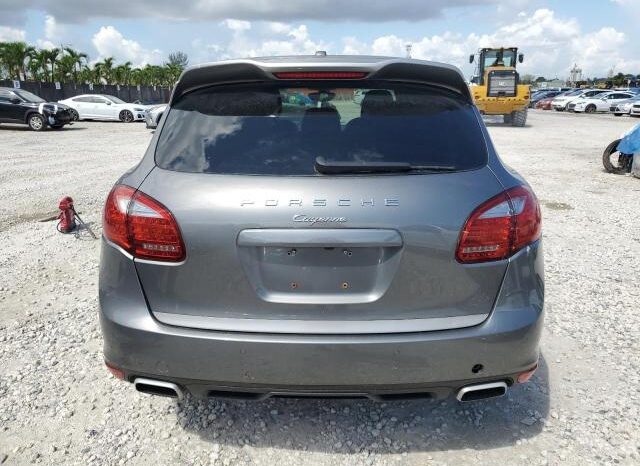 
								2014 Porsche Cayenne full									