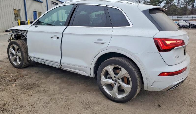 
								2022 Audi Q5 full									