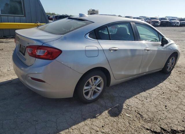 
								2017 Chevrolet Cruze full									
