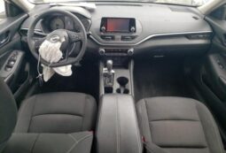 
										2023 Nissan Altima s full									