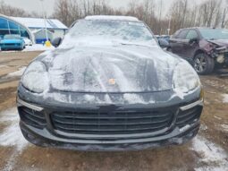 
										2018 Porsche Cayenne full									