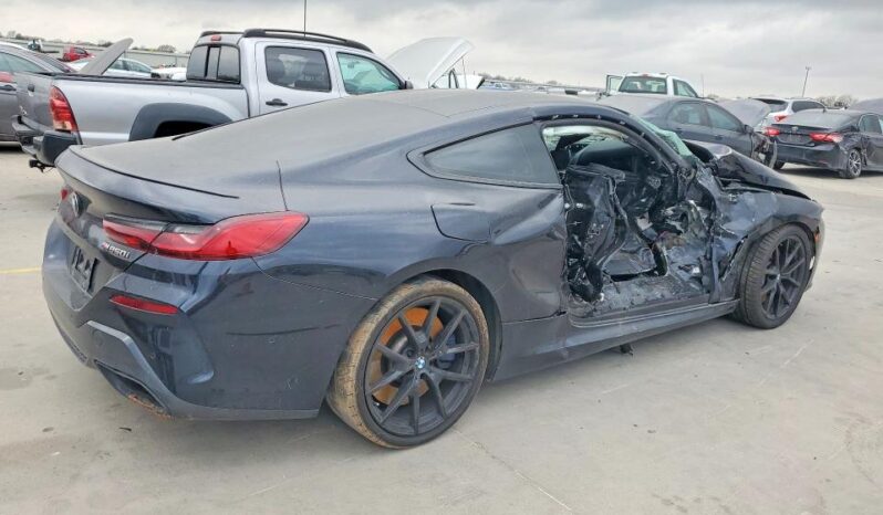 
								2021 BMW M8 full									