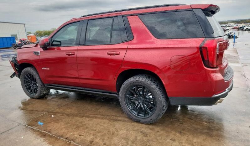 
								2025 Gmc Yukon full									
